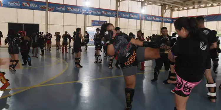 Workshop de muay thai reúne mais de 150 pessoas na Usina da Paz do Guamá; veja imagens